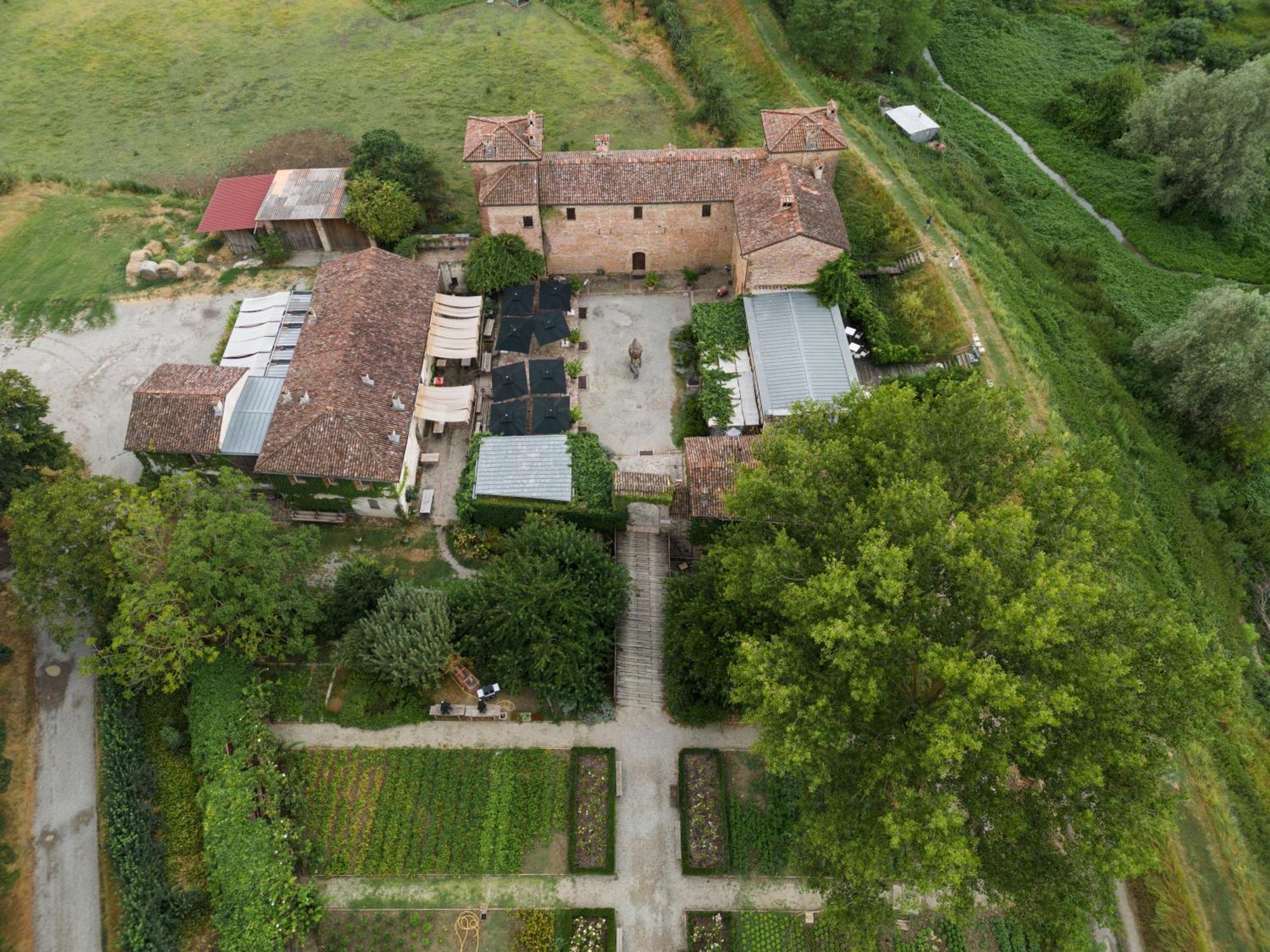 Polesine Parmense Antica Corte Pallavicina Relais מראה חיצוני תמונה