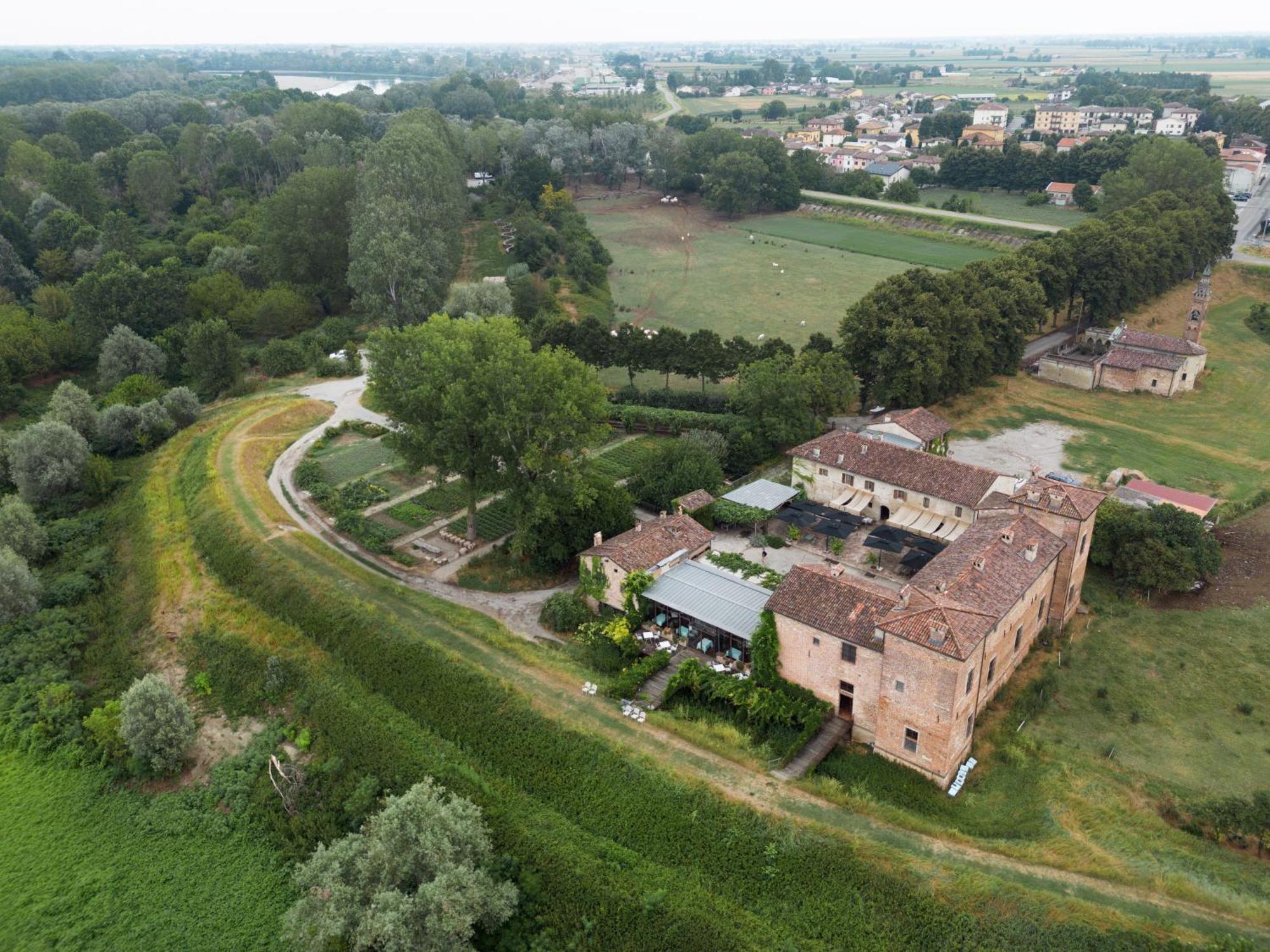 Polesine Parmense Antica Corte Pallavicina Relais מראה חיצוני תמונה