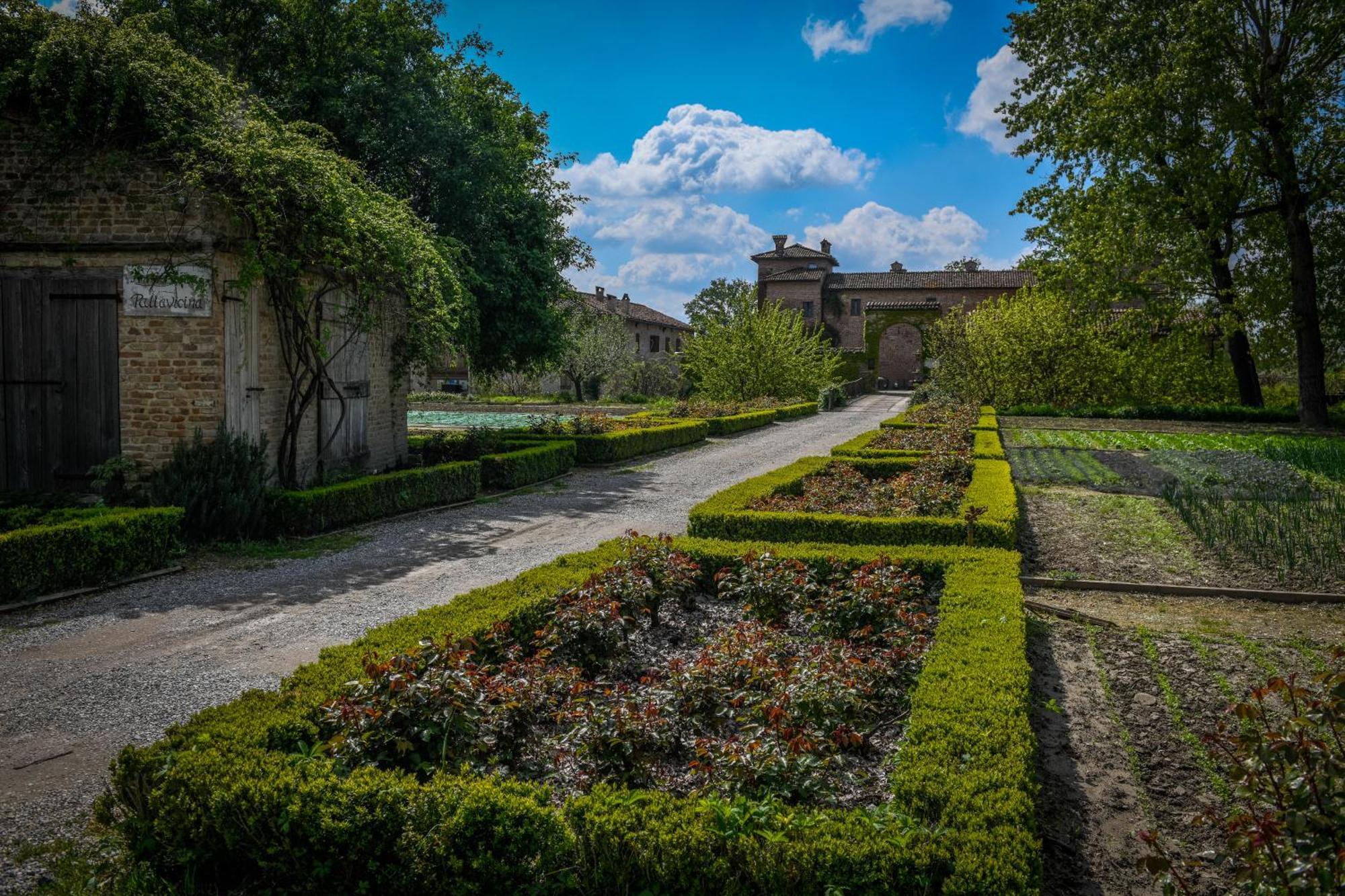Polesine Parmense Antica Corte Pallavicina Relais מראה חיצוני תמונה